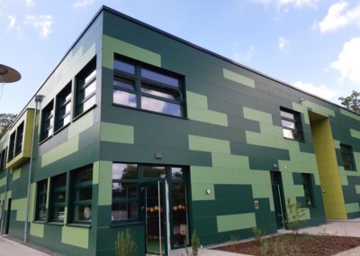Schulbetreuung im Neubau